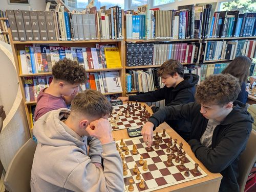 sakk 76816515-f079-45b1-9d4d-715134bbe381.jpg