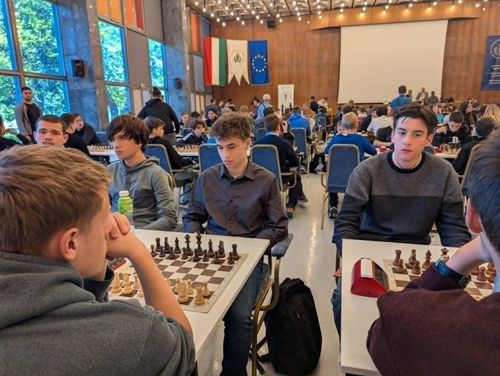 sakk döntő aba7b041-4fc6-4bc2-8a81-ce2991a0a138.jpg